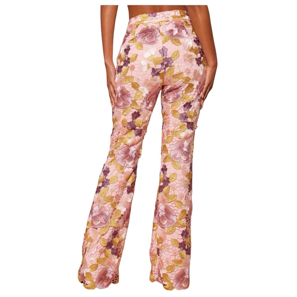 New Lucille Embroidered Boot Cut Wide Leg Floral Pant Size Large in Pink/Combo - Picture 2 of 8